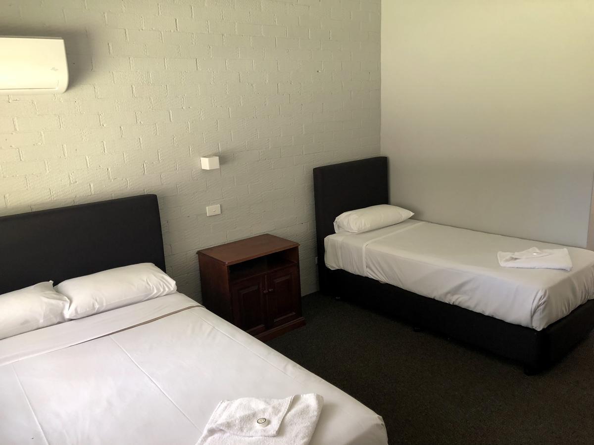 Bateau Bay Hotel 外观 照片